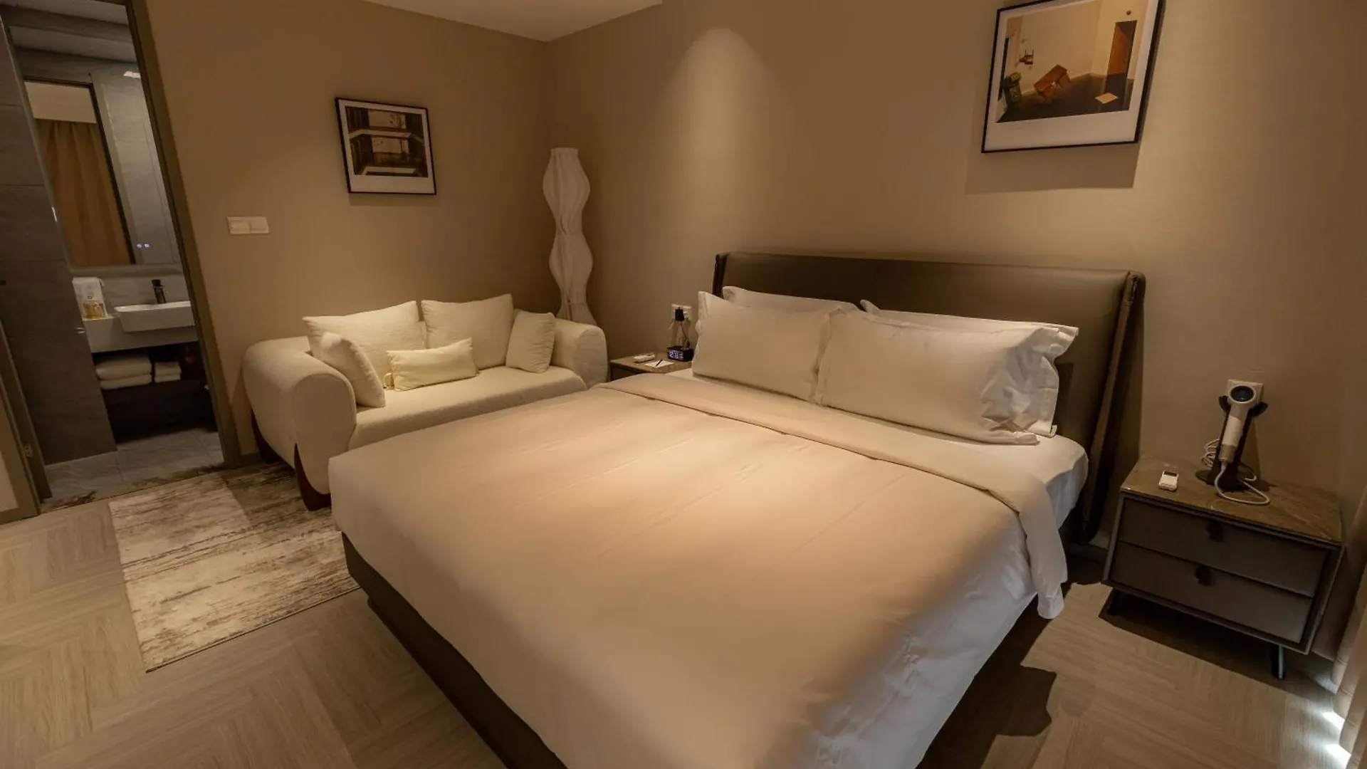 Landison Hotel Penang George Town 4*,